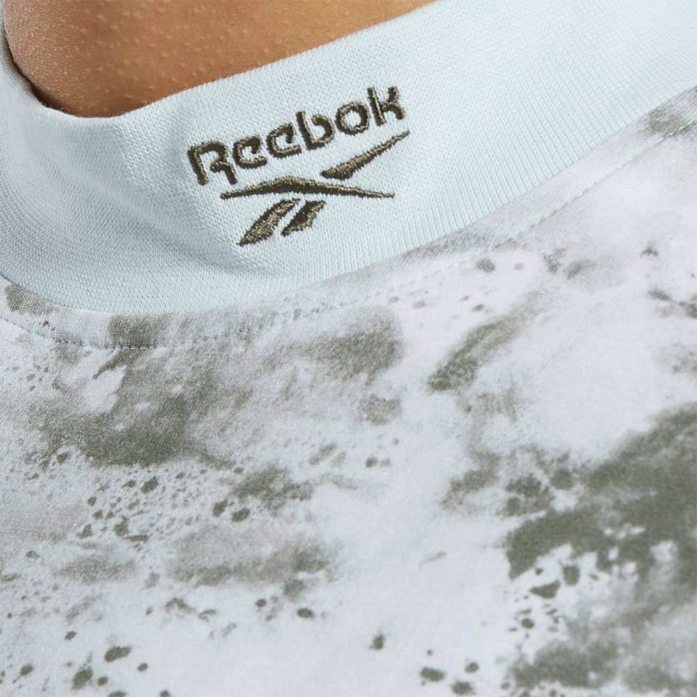 Reebok Classics Cloud Splatter-Print Short Sleeve Cropped T-Shirt Light Sage | H58680