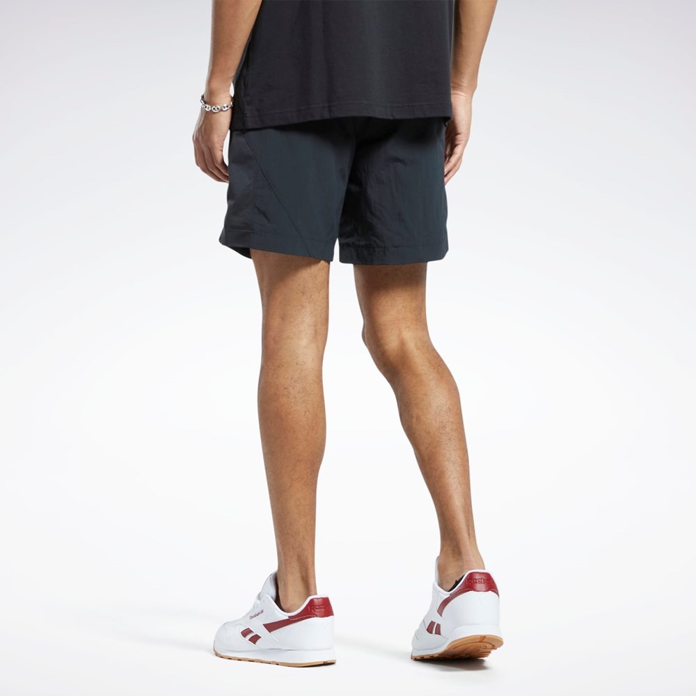 Reebok Classics Vector Shorts Night Black / Night Black | HI4624