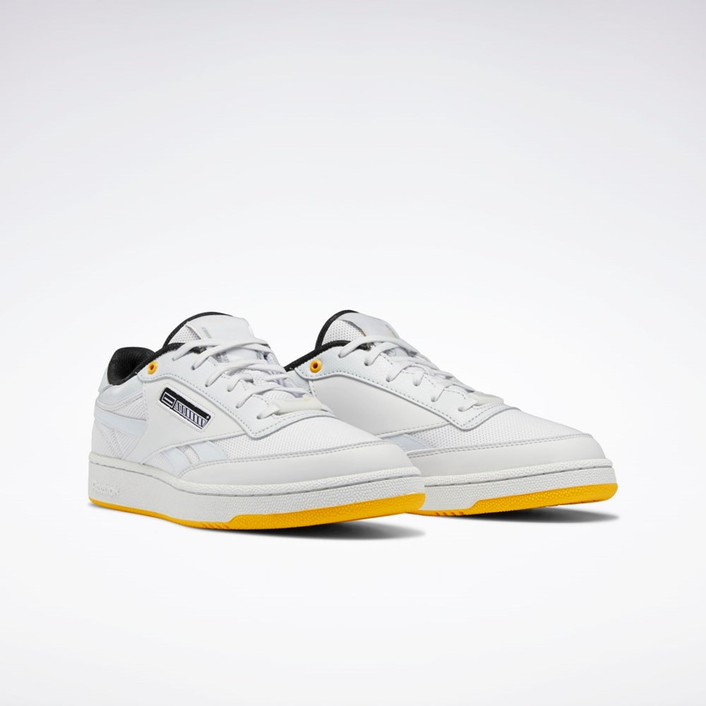 Reebok Jurassic World Club C Revenge Shoes Spirit White / Silver Met. / Track Gold | HQ6205