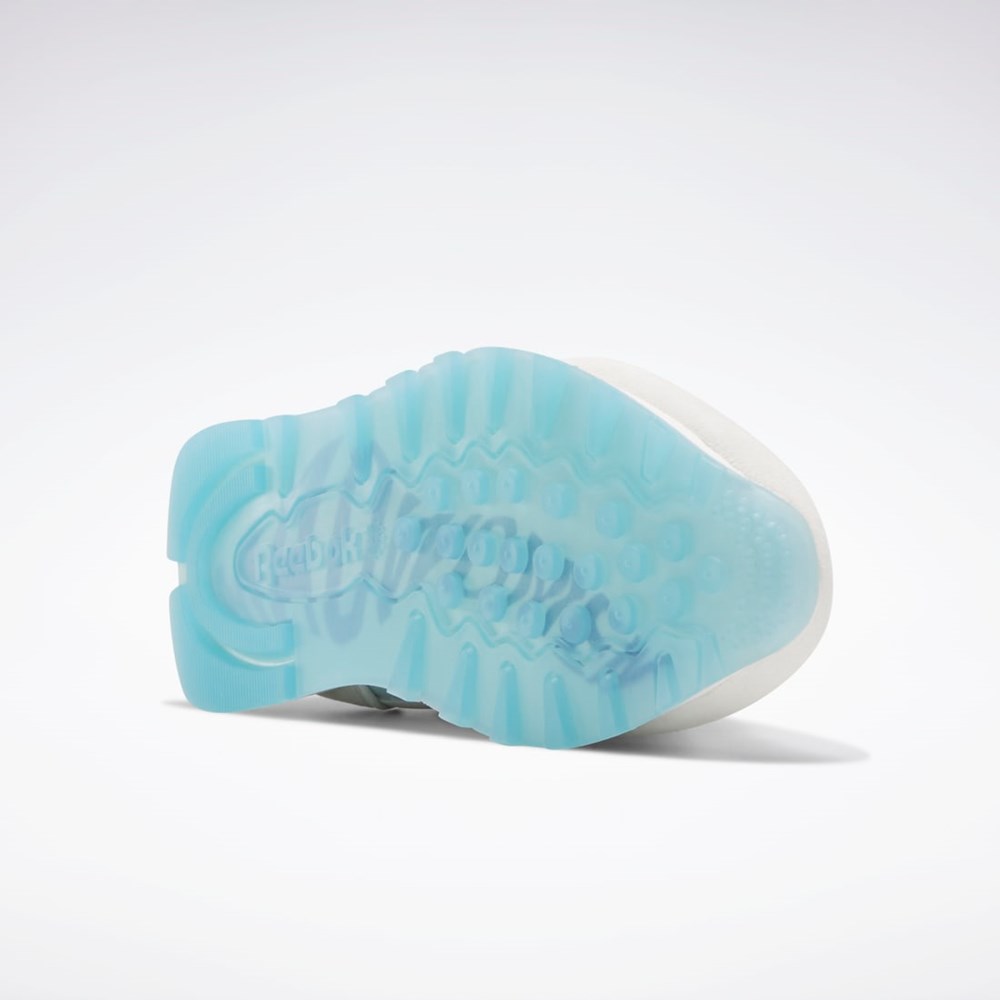 Reebok MadWomen Classic Leather Shoes Chalk / Chalk / Thirsty Blue | GW3827