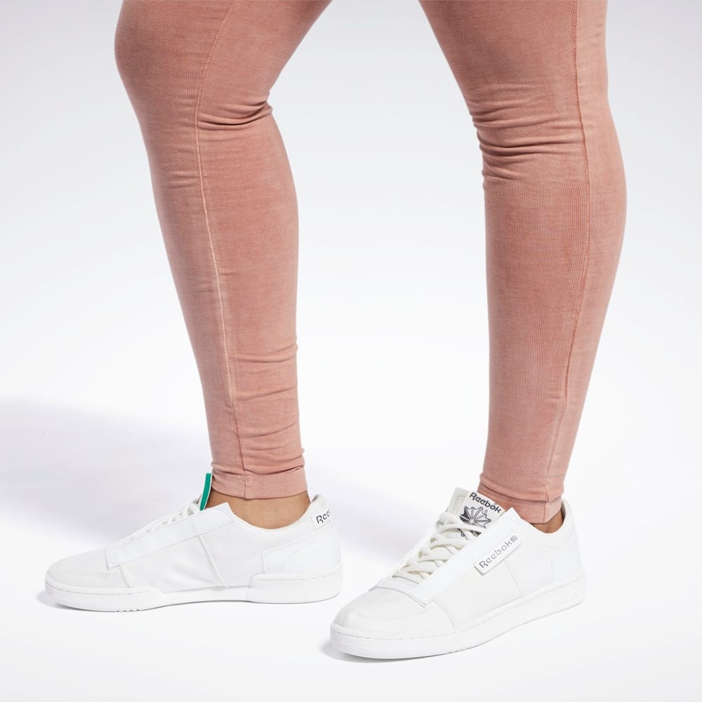 Reebok Reebok Classics Natural Dye Leggings (Plus Size) Canyon Coral | HC7597