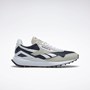 Vector Navy / Chalk / Ftwr White